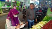DKP Makassar Lakukan Updating Harga Pangan di Pasar Tradisional