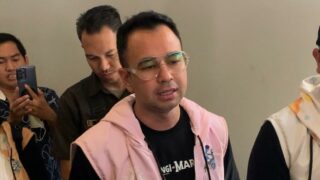 Raffi Ahmad Hadiri Screening “Pelangi di Mars”, Apresiasi Kemajuan Film Animasi Indonesia